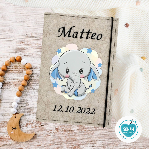 U-Heft Hülle Designbeispiel beige meliert Elefant Junge mit Sternen